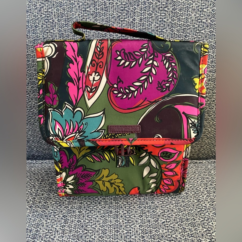 Vera Bradley vinyl lunch bag.